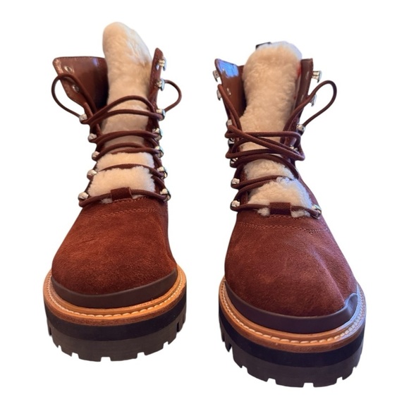 Marc Fisher Izzie Lugsole Ankle Boot Dark Red Suede NWT - Picture 4 of 8